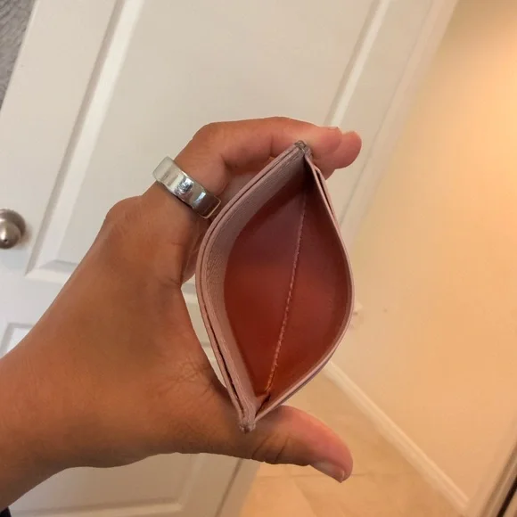 Salvatore Ferragamo Blush Leather Card Holder - Picture 6 of 6